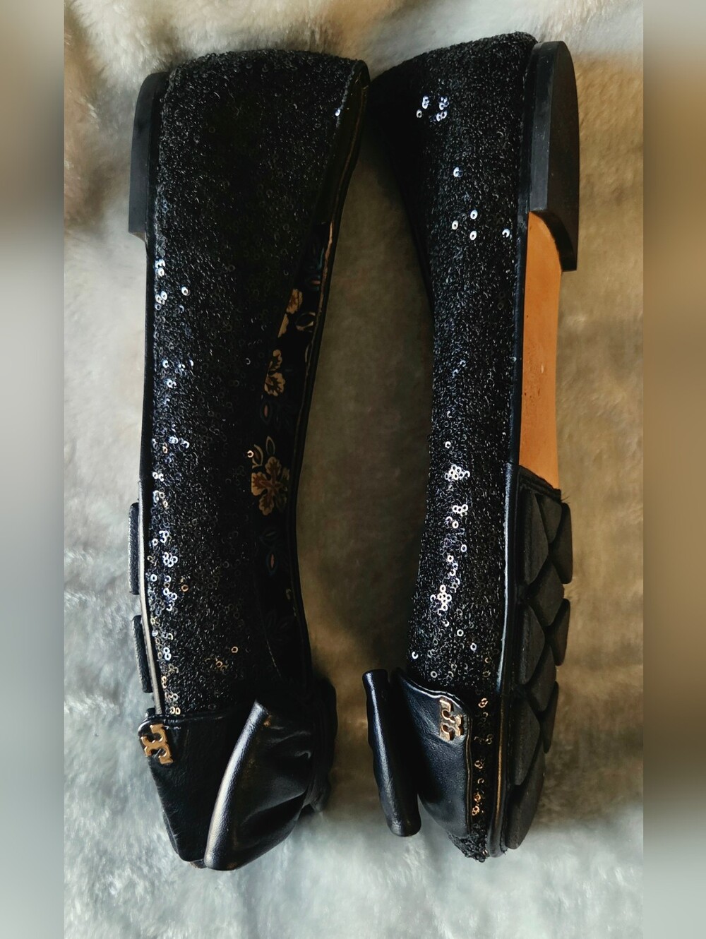 Tory Burch Black Sequin Ballet Flats with Bow - Picture 5 of 7